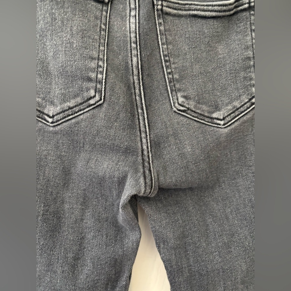 Denim Forum Aritzia the Lola high rise skinny crop grey wash size 28=26x24” - Picture 6 of 15